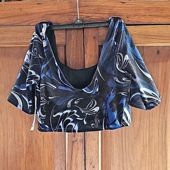 ATHLETA Exhilarate Velvet Crop A-C, Size Extra Small,  NWT - Picture 4 of 10